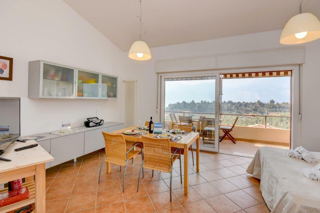 Residence Kormorano Malcesine Lake View Екстериор снимка