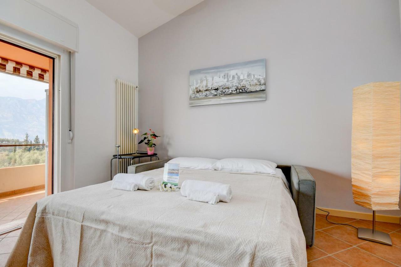 Residence Kormorano Malcesine Lake View Екстериор снимка